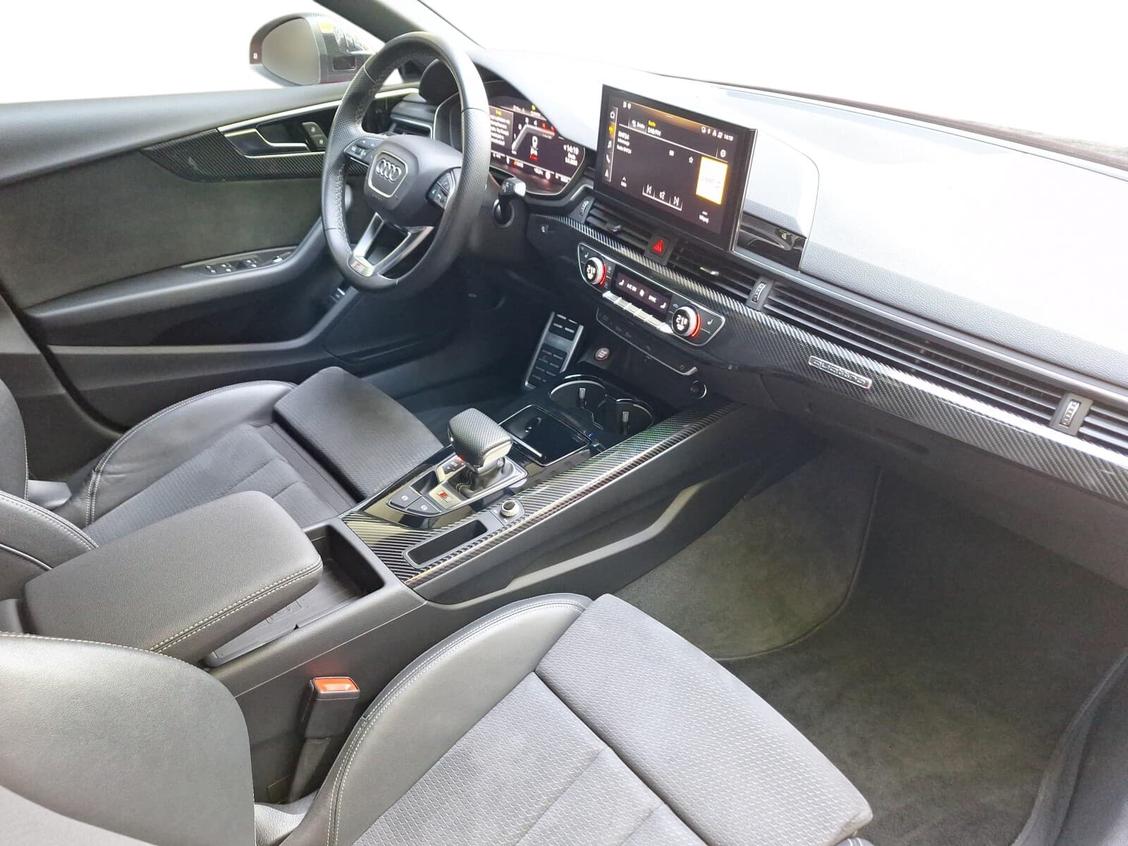 Audi S5