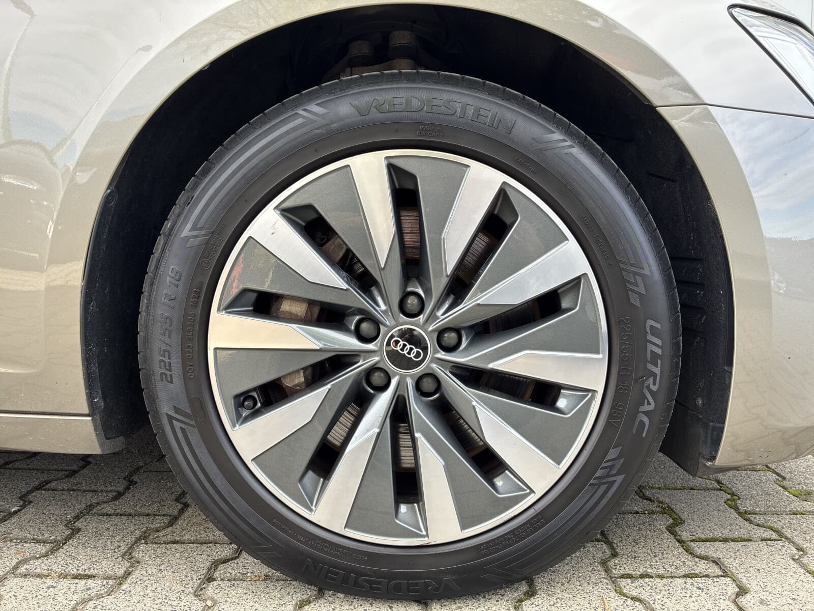 Audi A6 Limousine