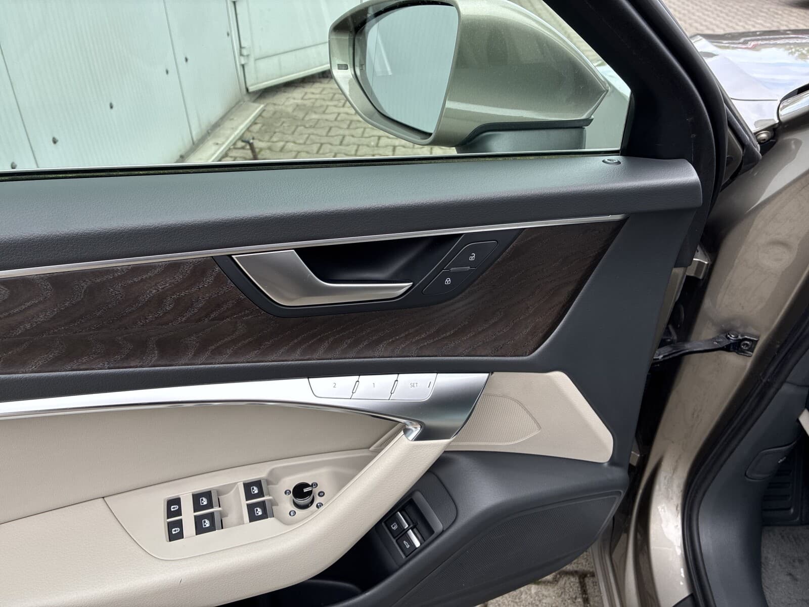 Audi A6 Limousine
