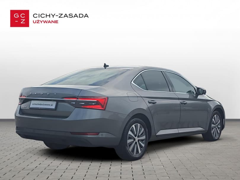 Škoda Superb 2023