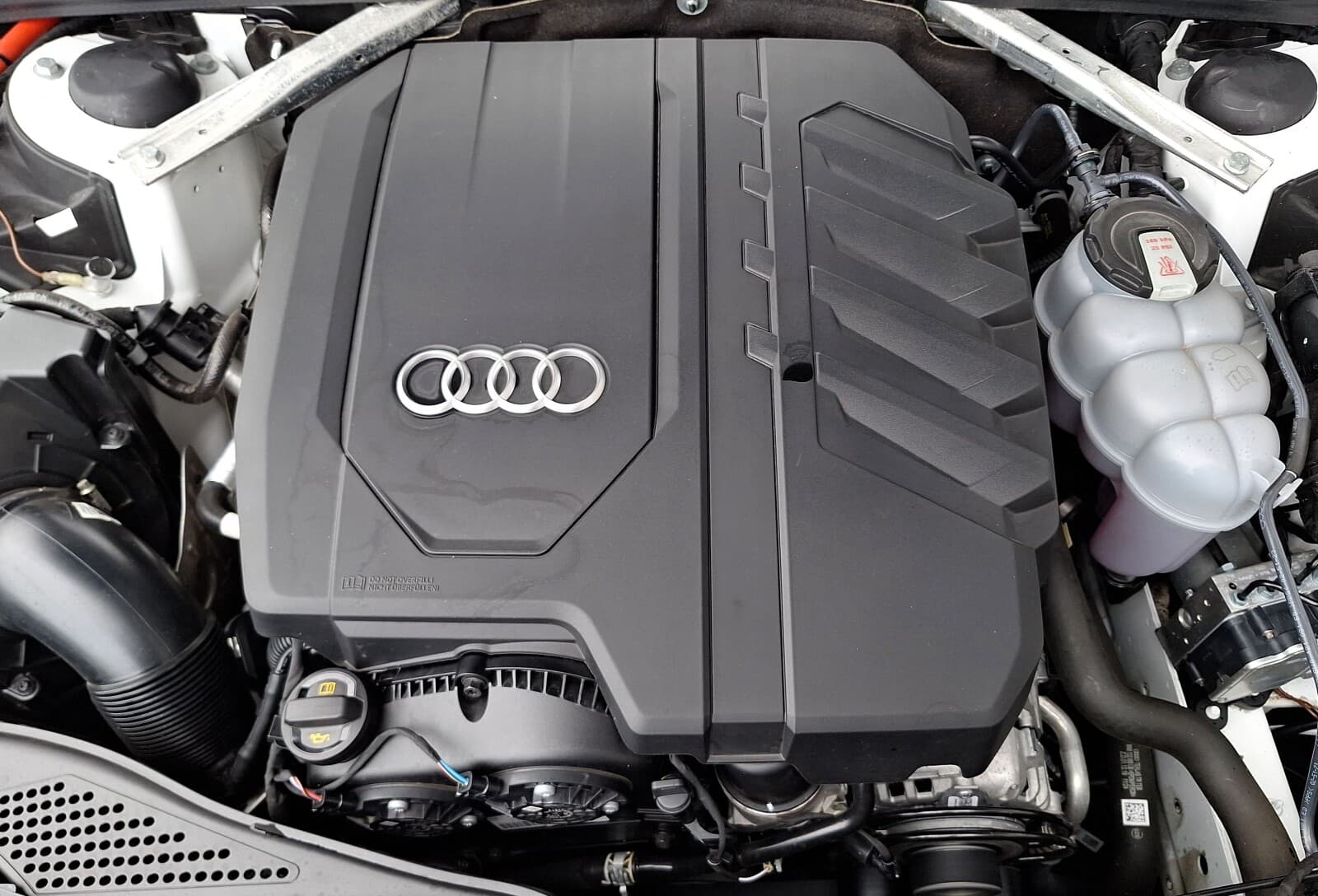 Audi A4 Limousine
