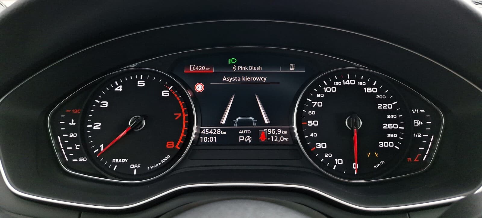 Audi A4 Limousine