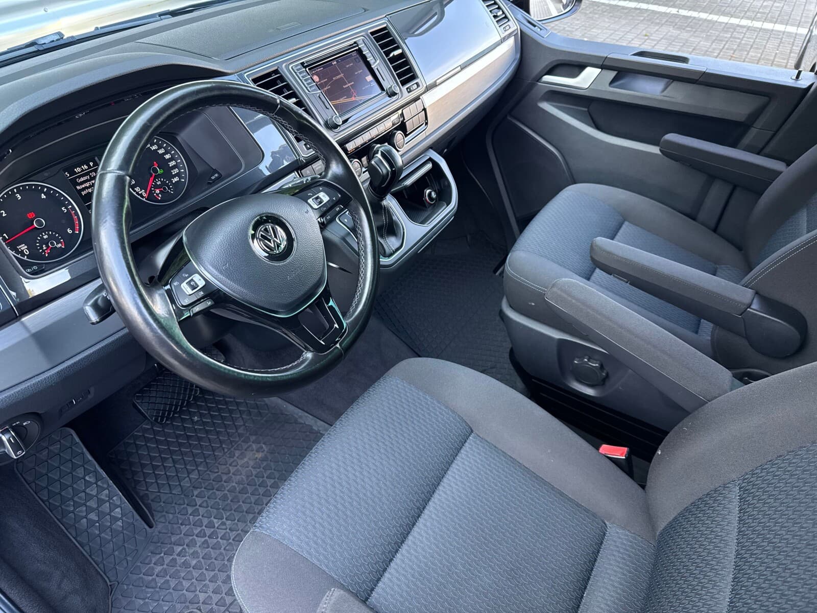Volkswagen Multivan