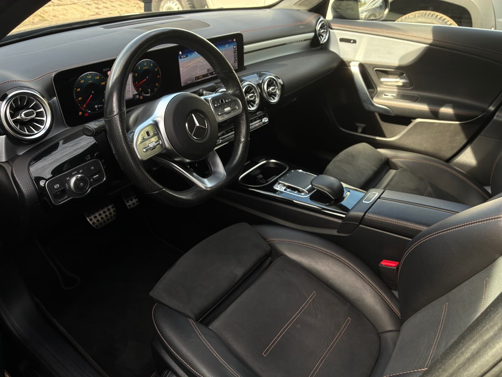 Mercedes-Benz A 250