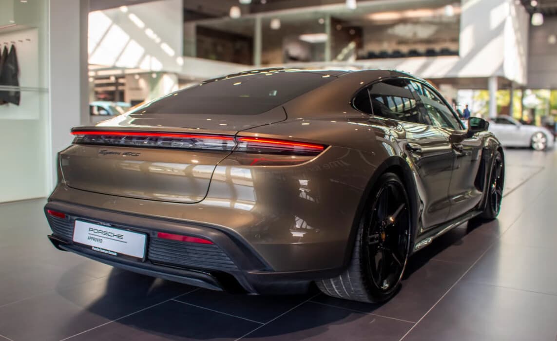 Porsche Taycan