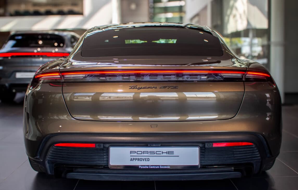 Porsche Taycan