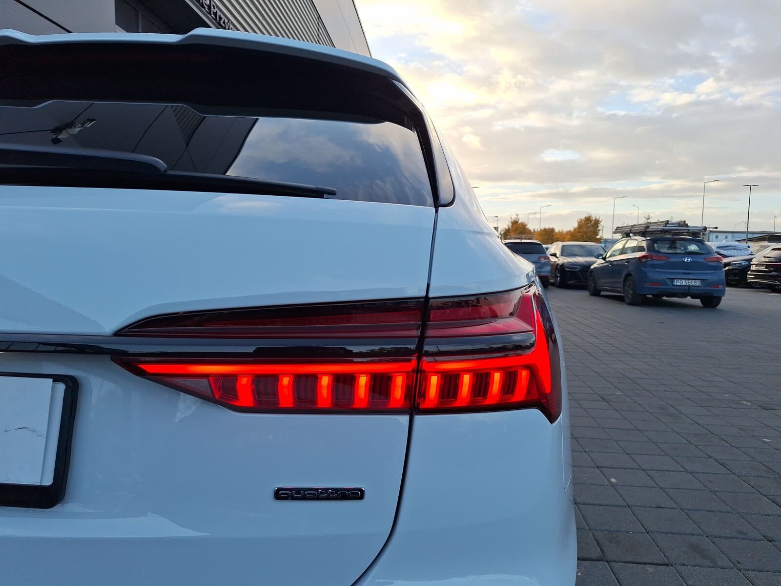 Audi A6 Avant
