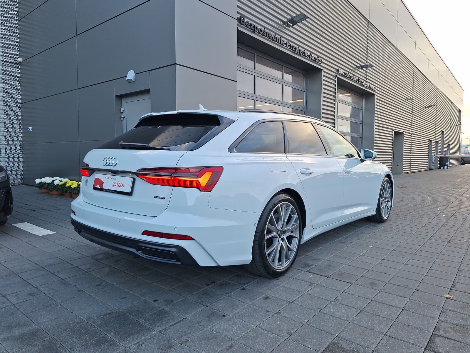 Audi A6 Avant